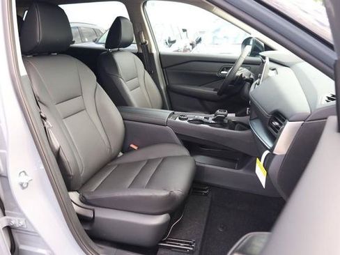 New 2026 Nissan Rogue Dark Armor AWD/4WD image 24