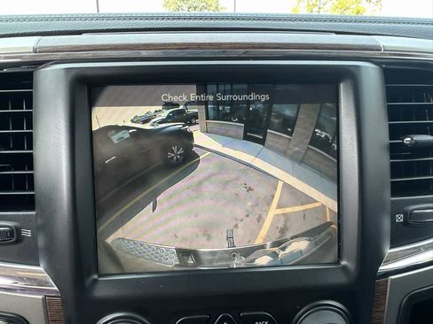 Used 2014 RAM 1500 Laramie image 31