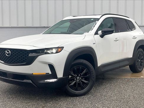 Used 2025 MAZDA CX-50 AWD 2.5 Hybrid w/ Premium Pkg image 2