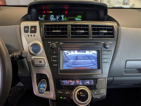 Used 2012 Toyota Prius V Two image 15