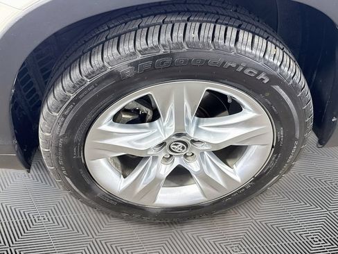 Used 2016 Toyota Highlander Limited FWD image 34