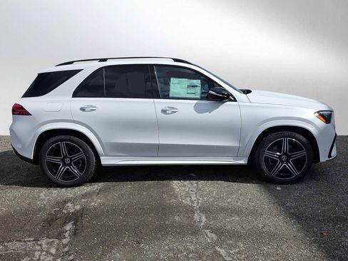 New 2026 Mercedes-Benz GLE 350 4MATIC image 2