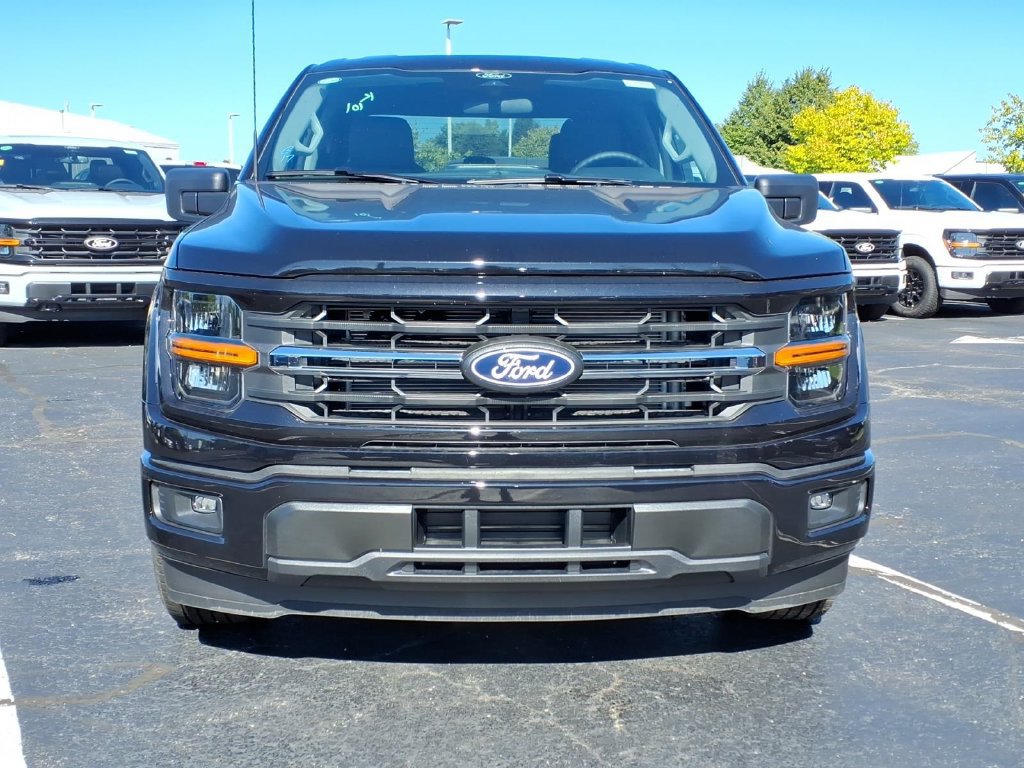 New 2026 Ford F150 XLT w/ Equipment Group 301A Standard RWD image 2