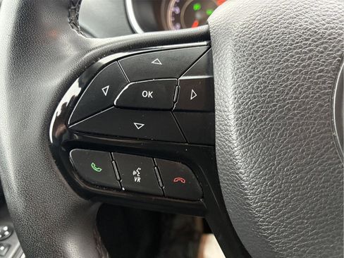 Used 2023 Jeep Cherokee Altitude Lux AWD/4WD image 20