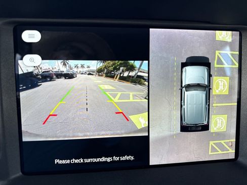 New 2025 Ford Bronco Badlands image 7