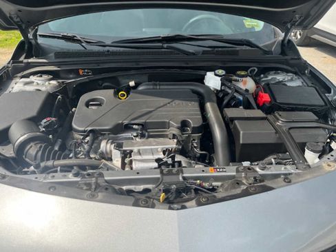 Used 2023 Chevrolet Malibu LT image 9