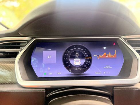 Used 2013 Tesla Model S Performance image 17