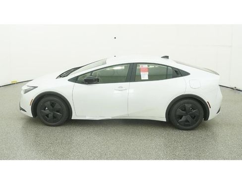 New 2026 Toyota Prius LE image 3