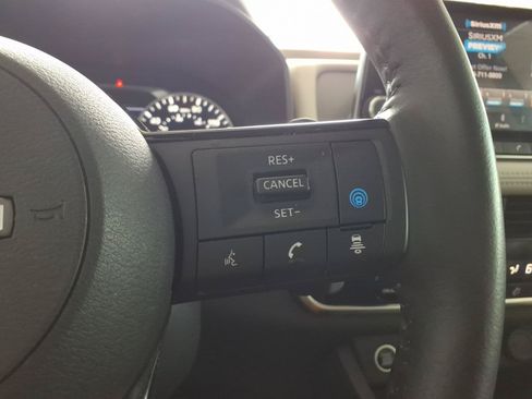 Used 2022 Nissan Rogue SV w/ SV Premium Package AWD/4WD image 27
