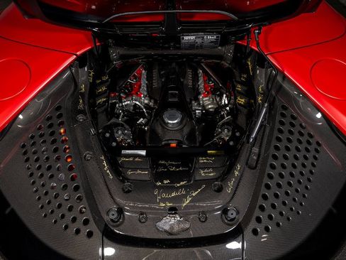 Certified 2022 Ferrari SF90 Spider image 27