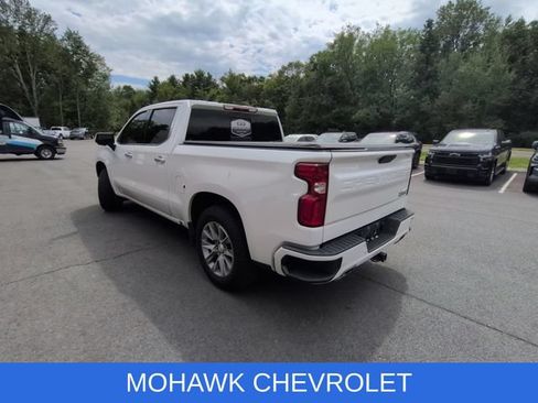 Used 2019 Chevrolet Silverado 1500 High Country w/ Technology Package AWD/4WD image 3