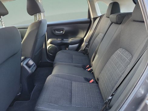 Used 2024 Honda HR-V LX image 10