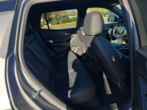 Certified 2025 Chevrolet Equinox LT w/ Convenience Package II image 7