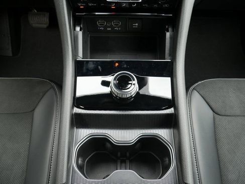 New 2025 Jeep Grand Cherokee Altitude AWD/4WD image 19