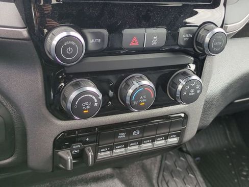 New 2026 RAM 5500 Tradesman w/ Chrome Appearance Group image 17