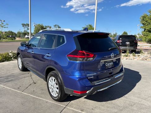 Used 2019 Nissan Rogue SV AWD/4WD image 5