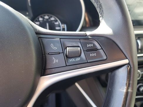 Used 2018 Alfa Romeo Stelvio Ti image 26