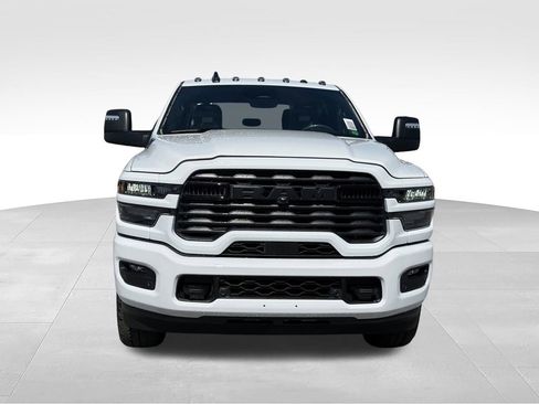 New 2026 RAM 2500 Big Horn AWD/4WD image 9