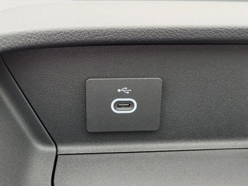 New 2026 Ford Transit 250 148 Medium Roof image 24