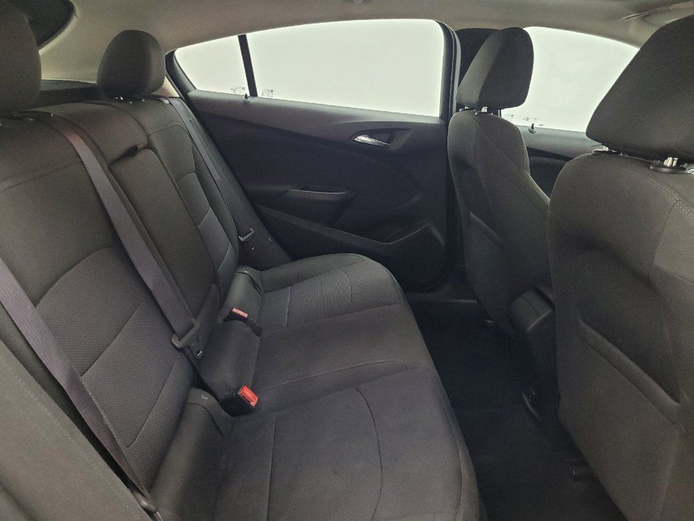 Used 2017 Chevrolet Cruze LT w/ Sun And Sound Package FWD image 19