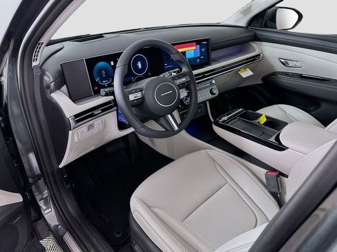 New 2026 Hyundai Tucson Limited image 9