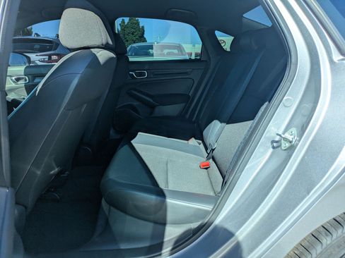 Used 2022 Honda Civic Sport image 28