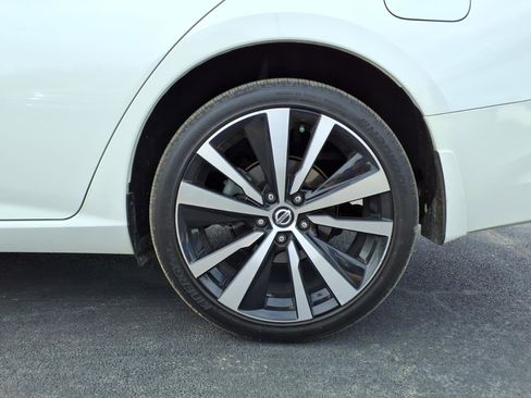 Used 2021 Nissan Altima 2.5 Platinum image 25