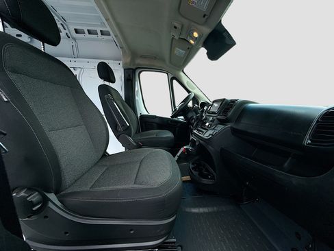 Used 2023 RAM ProMaster 2500 FWD image 27