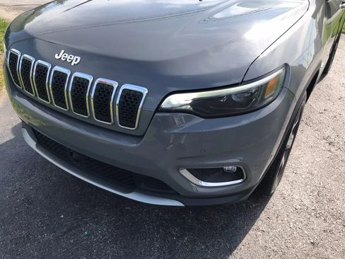 Used 2019 Jeep Cherokee Limited w/ Technology Group AWD/4WD image 62