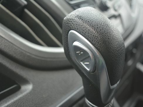 Used 2017 Ford Transit 350 XL image 21