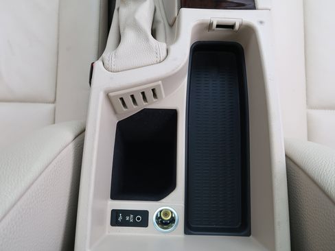 Used 2011 BMW 328i Coupe image 21