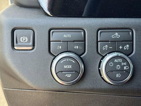 New 2026 GMC Sierra 1500 Elevation AWD/4WD image 16