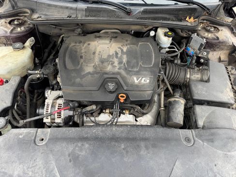 Used 2009 Buick Lucerne CXL image 17