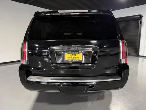 Used 2015 GMC Yukon XL Denali w/ Open Road Package AWD/4WD image 5