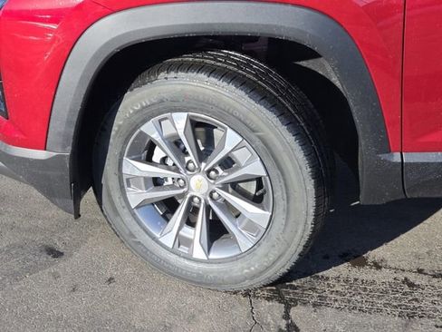 New 2026 Chevrolet Equinox LT w/ Safety and Technology Package FWD image 23
