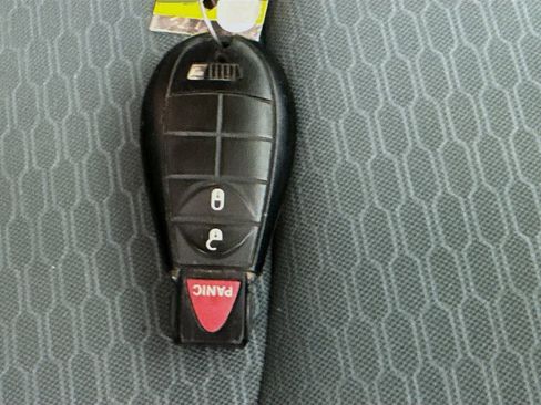 Used 2014 RAM 1500 Express image 32