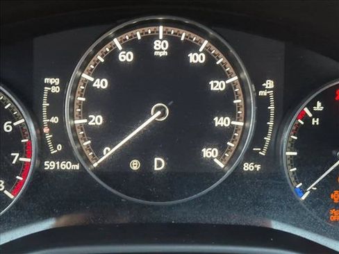 Used 2023 MAZDA MAZDA3 s FWD image 9