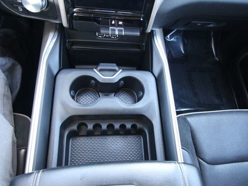 Used 2021 RAM 1500 Laramie image 19