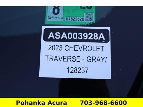 Used 2023 Chevrolet Traverse RS image 36