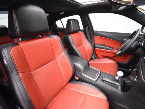 Used 2015 Dodge Charger SXT w/ Plus Group RWD image 16