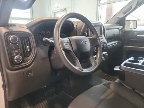 Used 2024 Chevrolet Silverado 1500 Custom Trail Boss image 12