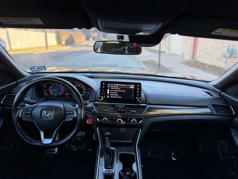 Used 2019 Honda Accord Sport image 33