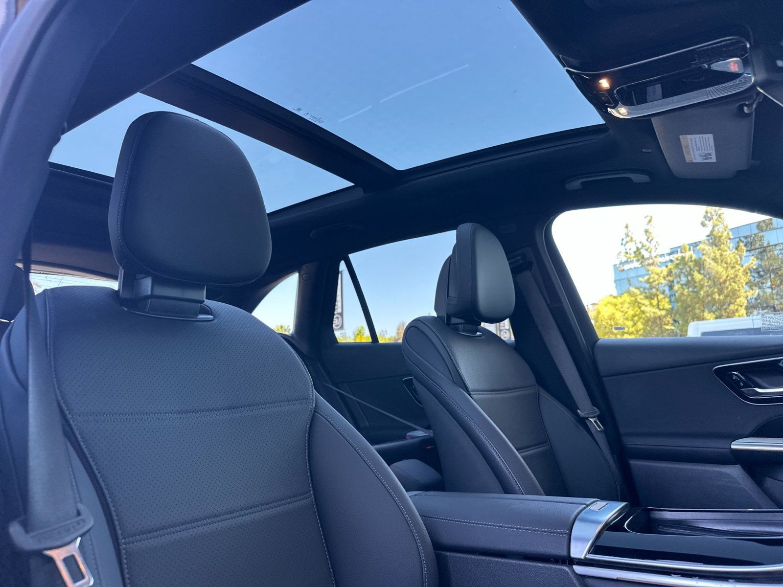 Certified 2026 Mercedes-Benz GLC 300 4MATIC image 19