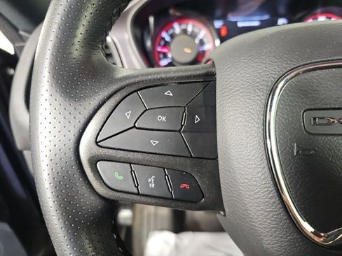 Certified 2023 Dodge Challenger SXT w/ Blacktop Package image 17