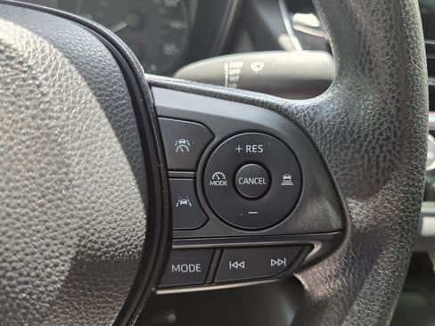 Used 2024 Toyota Corolla LE w/ LE Convenience Package FWD image 26