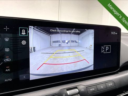 Used 2025 Kia K4 EX FWD image 27