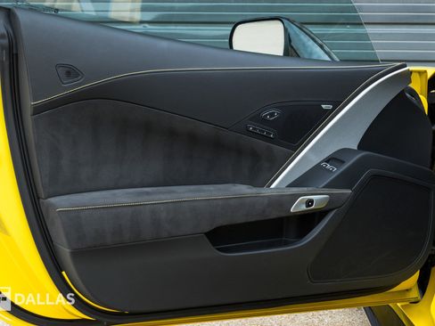 Used 2019 Chevrolet Corvette ZR1 RWD image 26