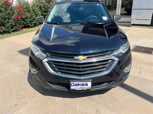Used 2020 Chevrolet Equinox LS image 3