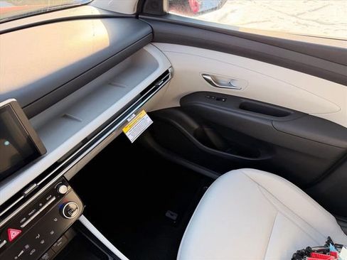 New 2026 Hyundai Tucson SEL image 15