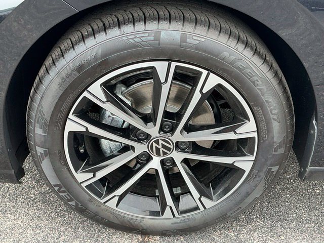 New 2027 Volkswagen Jetta Sport FWD image 9